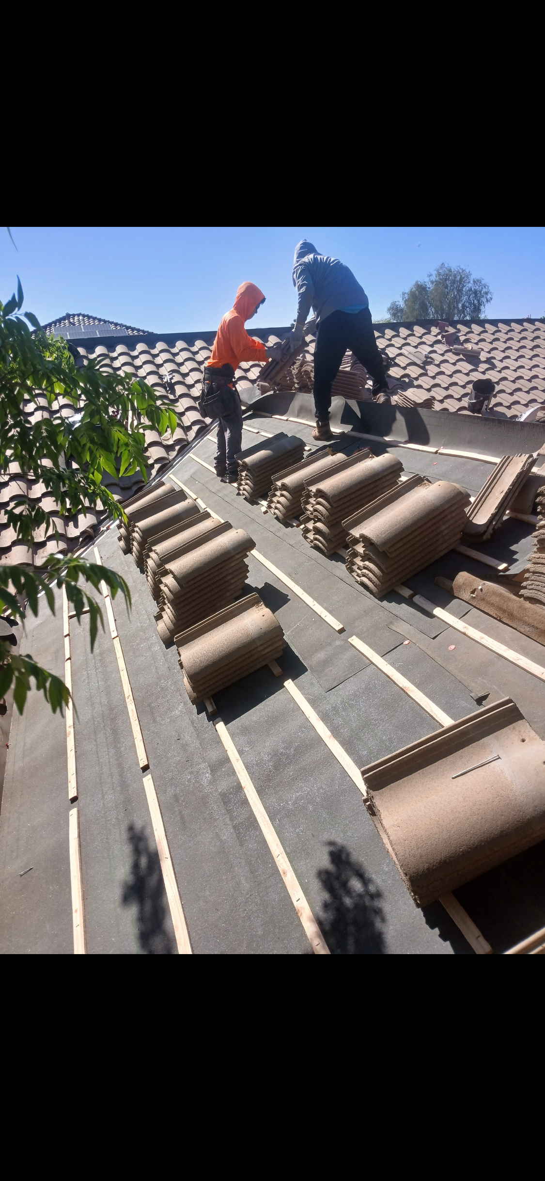 Tile Placement at the Ridge